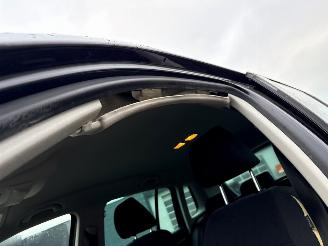 Volkswagen Tiguan 1.4 TSI 16V SUV  Benzine 1.395cc 92kW (125pk) FWD 2015-05/2018-07  CZDB picture 27