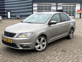 Unfallwagen Seat Toledo 1.2 TSI Liftback  Benzine 1.197cc 77kW (105pk) FWD 2012-07/2015-06  CBZB 2013/7