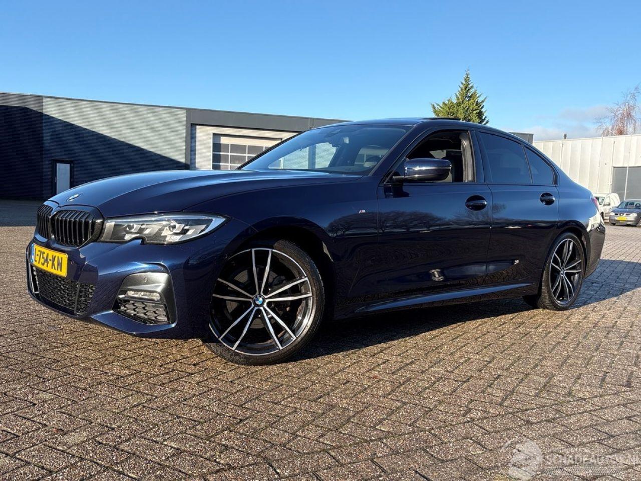BMW 3-serie 320i 2.0 TwinPower Turbo 16V Sedan 4Dr Benzine 1.998cc 135kW (184pk) RWD 2019-03 (5F31; 5F32; 5F38; 51FF; 58FF) B48B20A
