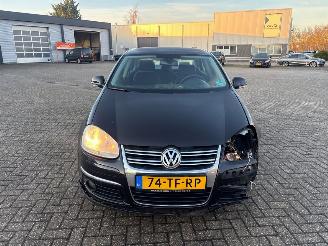 Volkswagen Jetta 1.6 FSI 16V Sedan 4Dr Benzine 1.598cc 85kW (116pk) FWD 2005-09/2008-06 (1K2) BLF; EURO4 picture 9