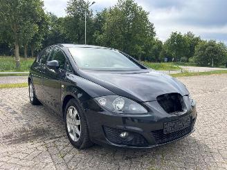 krockskadad bil auto Seat Leon 1.2 TSI Hatchback 4Dr Benzine 1.197cc 77kW (105pk) FWD 2010-02/2012-12 (1P1) CBZB 2011/4