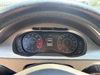 Volkswagen Passat 1.4 TSI 16V Combi/o  Benzine 1.390cc 90kW (122pk) FWD 2010-08/2014-12  CAXA picture 9