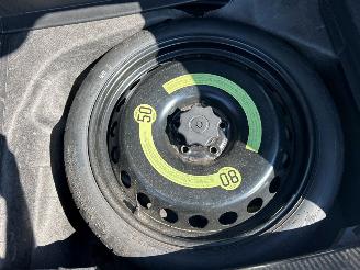 Audi A4 1.8 TFSI 16V Combi/o  Benzine 1.798cc 88kW (120pk) FWD 2008-04/2012-02 (8K5) CDHA picture 6