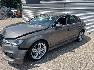 Damaged car Audi A3 LIMOUSINE 2014/9