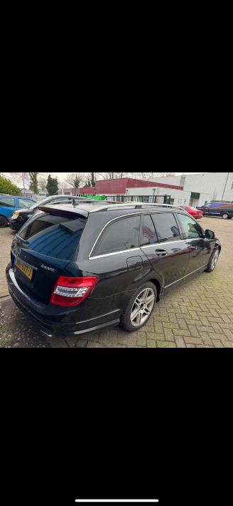 Mercedes C-klasse C320 CDI 4MATIC AMG picture 3