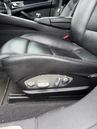 Porsche Panamera 3.0 S E-Hybrid picture 16
