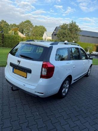 Dacia Logan 0,9 TCE SL Royaal Automaat picture 4