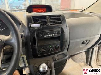 Peugeot Expert  picture 13