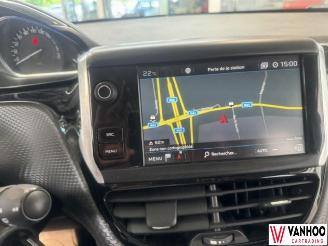 Peugeot 2008  picture 17