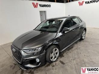 Unfallwagen Audi A3  2024/3