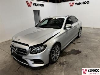 damaged passenger cars Mercedes E-klasse  2019/11