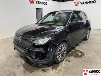 uszkodzony samochody osobowe Ssang yong Tivoli  2019/4