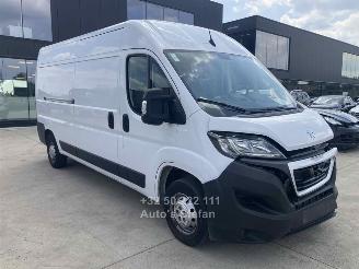 Schadeauto Peugeot Boxer  2023/7
