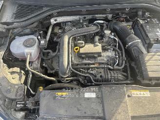 Volkswagen T-Roc LIFE picture 9