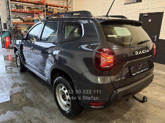 Dacia Duster ESSENTIAL picture 18
