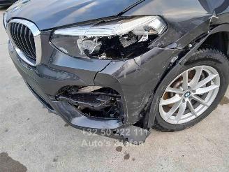 BMW X3 XDRIVE30E picture 24