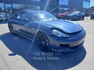 Damaged car Porsche Panamera 4S 2010/7