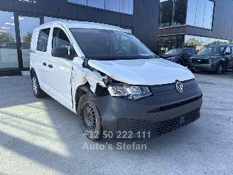 damaged passenger cars Volkswagen Caddy CARGO 2025/3