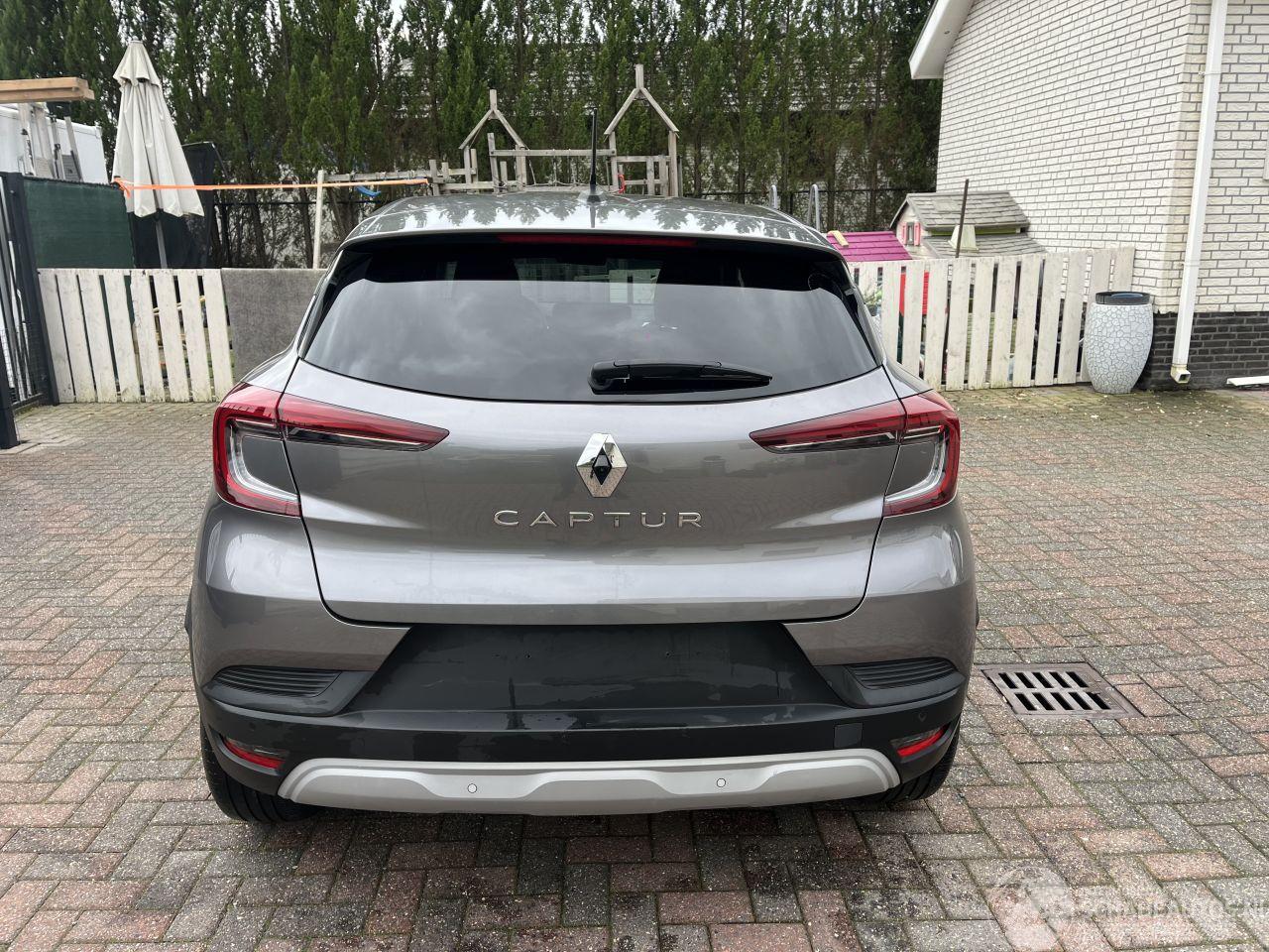 Renault Captur BENZINE KLIMA-NAVI-CAMERA