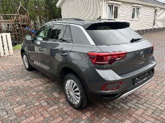 Volkswagen T-Roc BENZINE - KLIMATRONIK - LIFE picture 3