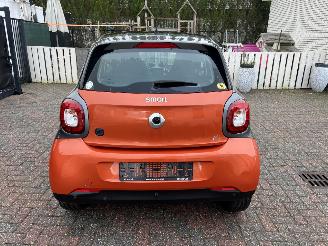 Coche accidentado Smart Forfour 60kW EQ Batterie 2019/7
