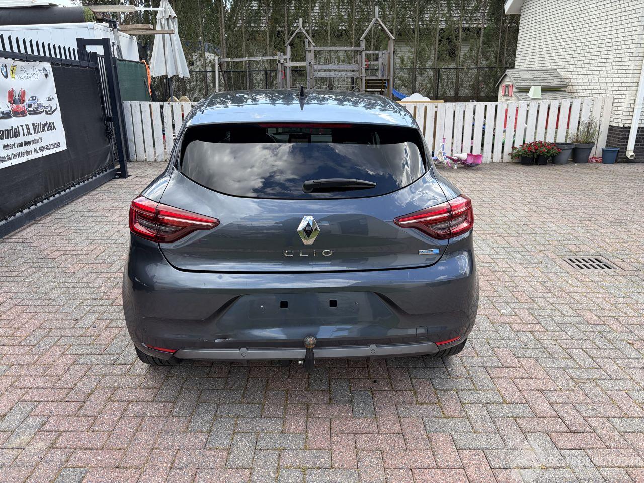 Renault Clio E-TECH RS-LINE - AUTOMATIC