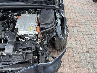 Renault Clio E-TECH RS-LINE - AUTOMATIC picture 15