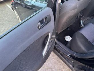 Lexus IS 220d Business picture 10