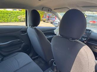 Mitsubishi Space-star 1.0 Cool+ picture 13