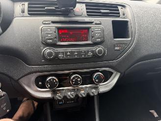Kia Rio 1.2 CVVT Comfort Pack picture 16