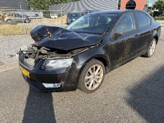 Unfallwagen Skoda Octavia 1.2TSI Greentech Ambition Businessline 2014/11