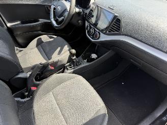 Kia Picanto 1.0 CVVT ISG Airco picture 15