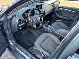 Audi A3 1.6TDI SPORT EDITION picture 6