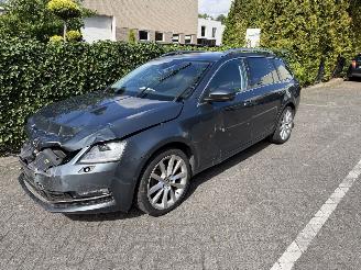 skadebil auto Skoda Octavia 1.0 TSI Greentech Style Business search 2018/1