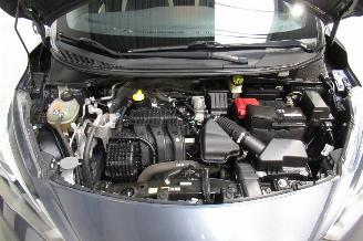 Nissan Micra SEDAN picture 8