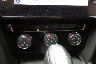 Volkswagen Passat BUSINESS picture 29