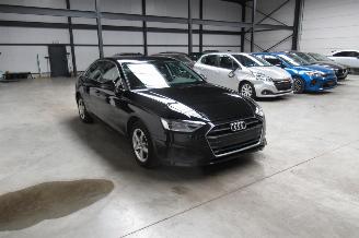 Audi A4 SEDAN picture 6