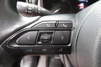 Toyota Yaris HYBRID picture 18