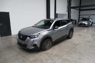 skadebil auto Peugeot 2008 SUV 2023/6