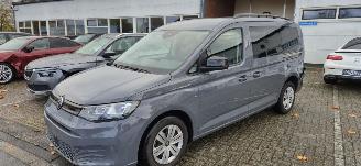 Schadeauto Volkswagen Caddy maxi 1.5 TSi* 7 Zitter* 2023/11