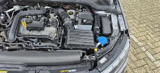 Skoda Kamiq 1.0L Ambition Automaat*Camera*Airconditioning*KeylessGo*Sound*Martix LED*stoelverwarming*Digitaal Cockpit*Camera*DAB* picture 6