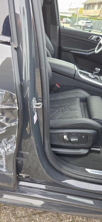 BMW X5  picture 17