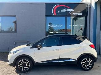 skadebil auto Renault Captur RENAULT CAPTUR 1.2TCE AUTOMAAT 2014 2014/10