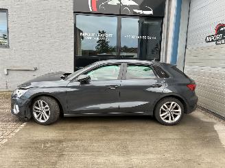 Schadeauto Audi A3 AUDI A3 1.0TFSI DSG 2021 2021/2