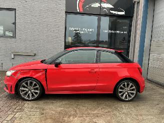 Voiture accidenté Audi A1 AUDI A1 1.6TDI S LINE 2015 2015/1