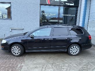 uszkodzony samochody osobowe Volkswagen Passat VW PASSAT 1.9TDI 2006 2006/7