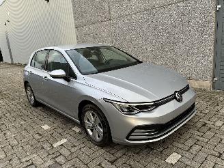 damaged passenger cars Volkswagen Golf VW GOLF 8 2.0TDI DSG 2021 2021/5