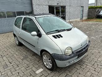 Renault Twingo RENAULT TWINGO 1.1 2006 picture 4