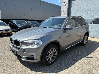 damaged passenger cars BMW X5 BMW X5 3.0D 2014 2014/1