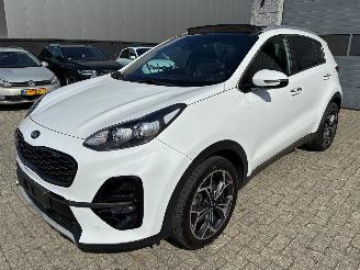 Schadeauto Kia Sportage KIA SPORTAGE 1.6D AUTOMAAT GT 2021 2021/1